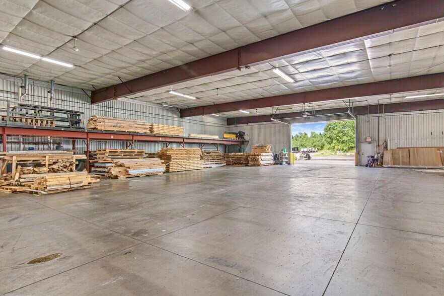 More Photos Of 671-675 Grupe St, Roberts Warehouse For Sale