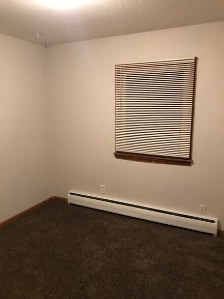 More Photos Of 2824 31st Ave S, Minneapolis Apartments For Sale