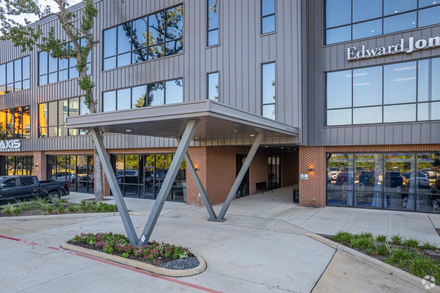 More Photos Of I-45 & Crescent Campus Blvd, Conroe Unknown For Lease