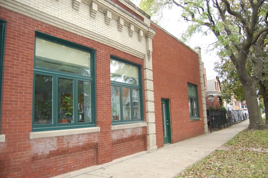 More Photos Of 2700 N Campbell Ave, Chicago Warehouse For Lease