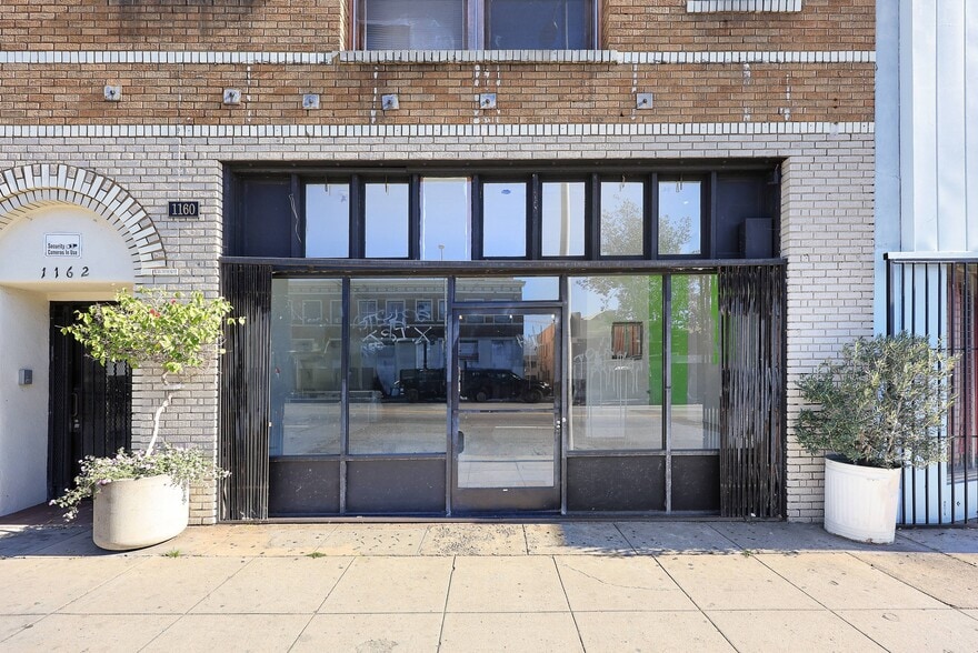 More Photos Of 1160-1164 N Western Ave, Los Angeles Storefront Retail Residential For Lease