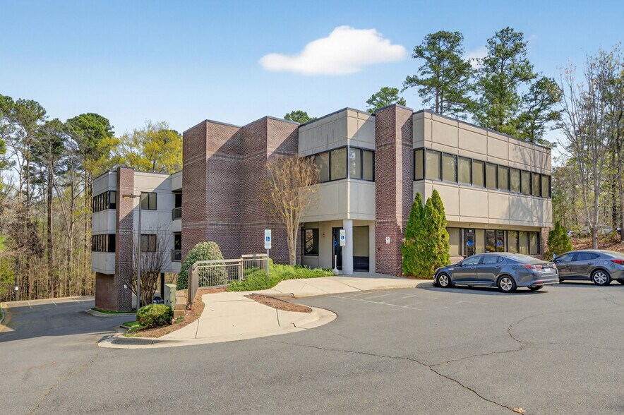 Primary Photo Of 329 Providence Rd, Chapel Hill Office For Sale