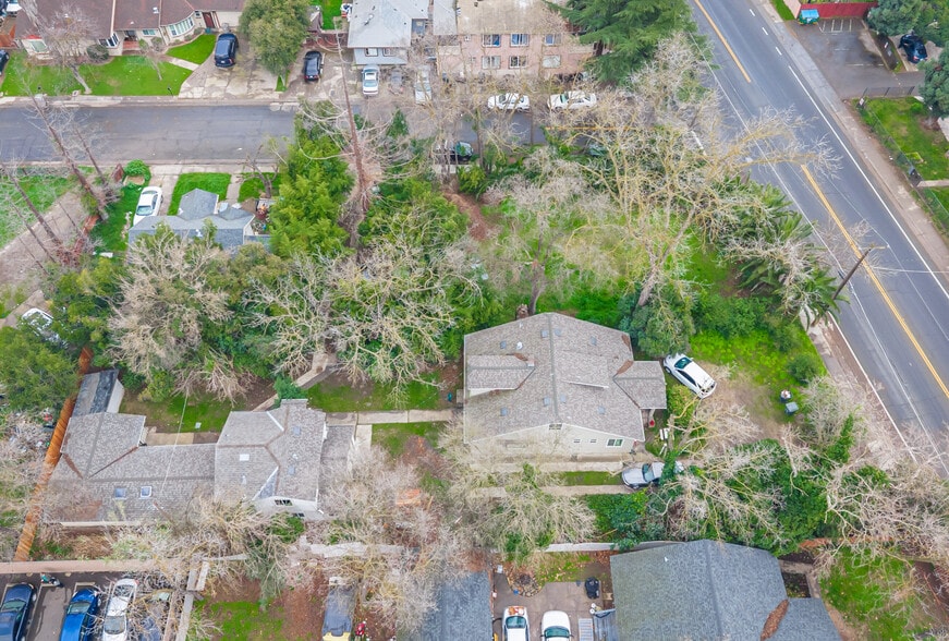 More Photos Of 1535 Arcade Blvd, Sacramento Multifamily For Sale