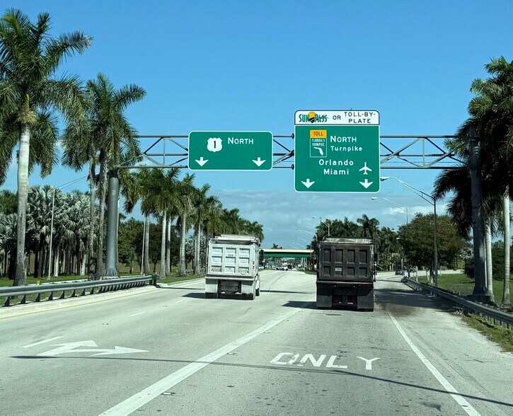 More Photos Of 609 SW 10th St, Homestead Specialty For Sale