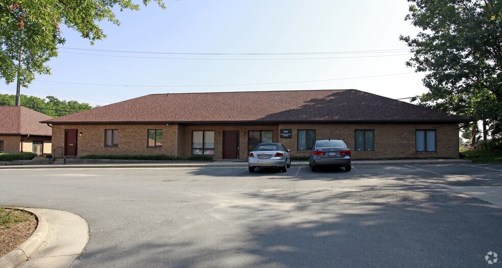 More Photos Of 4300 Ridgewood Center Dr, Dale City Office For Lease