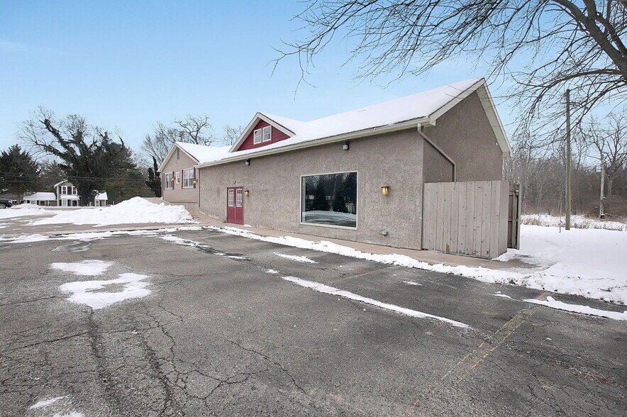 More Photos Of 1805 Columbus Rd, Granville Daycare Center For Sale