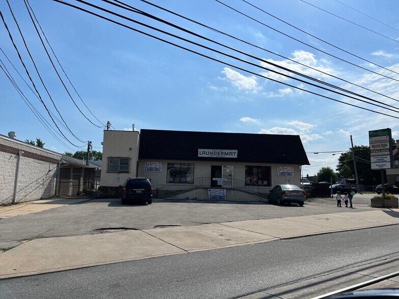 More Photos Of 410 S Springfield Rd, Clifton Heights Industrial For Sale