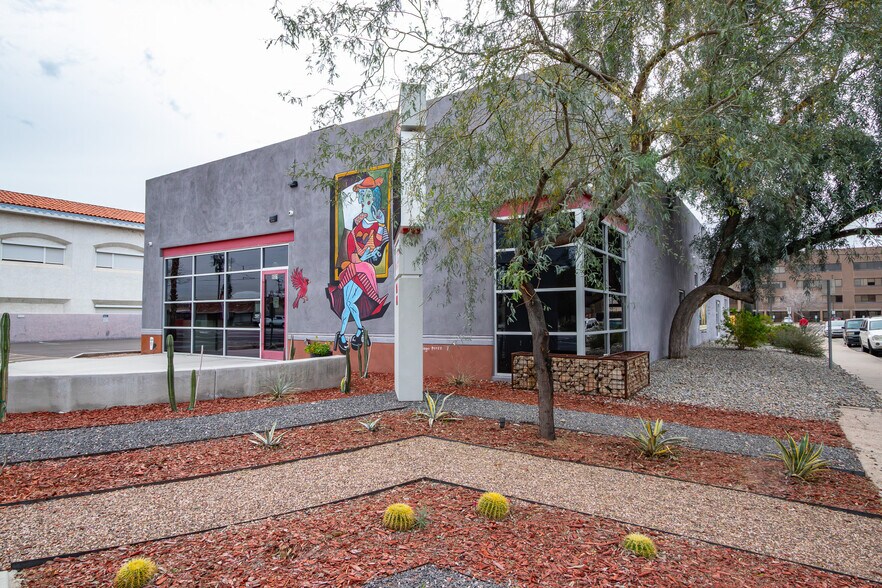 Primary Photo Of 801 E Washington St, Phoenix Office For Sale