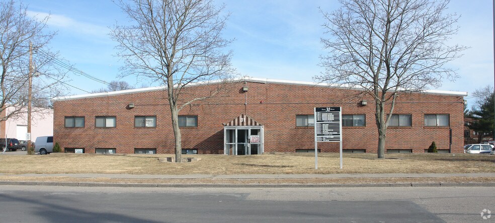 More Photos Of 131 Tosca Dr, Stoughton Unknown For Lease