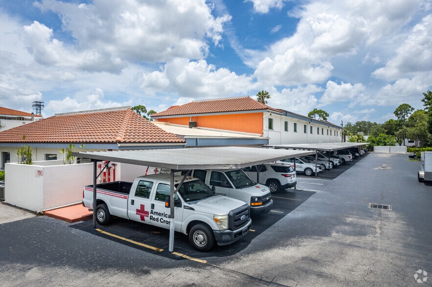 More Photos Of 7011-7051 Cypress Ter, Fort Myers Medical For Lease