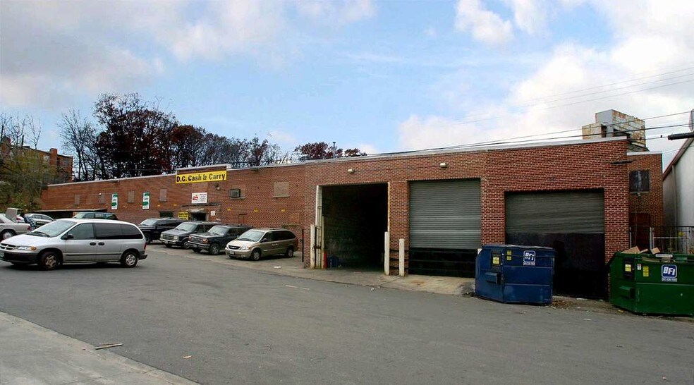 Primary Photo Of 1110 Okie St NE, Washington Warehouse For Lease