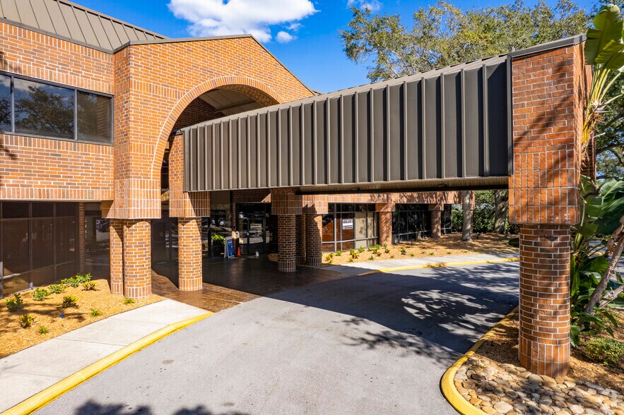 More Photos Of 14497 N Dale Mabry Hwy, Tampa Unknown For Lease