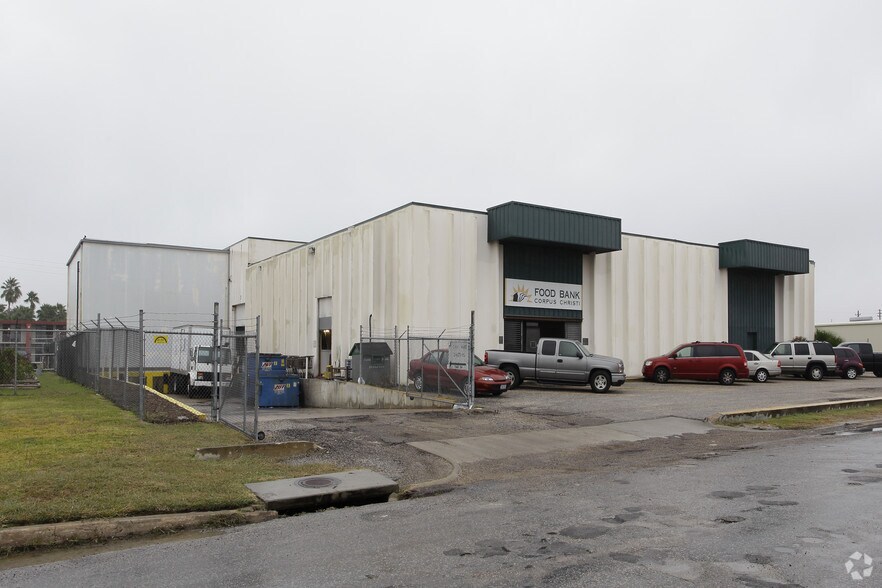More Photos Of 826 Krill St, Corpus Christi Warehouse For Lease