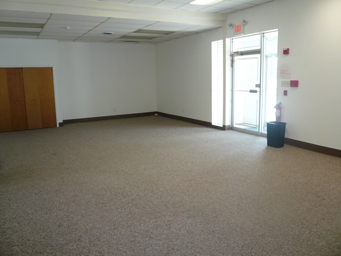 More Photos Of 31-33 Industrial Hwy, Essington Warehouse For Sale