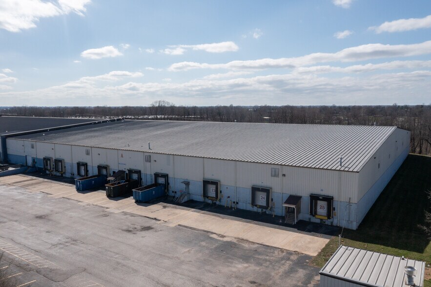 More Photos Of 108 Summer Ct, Georgetown Warehouse For Sale