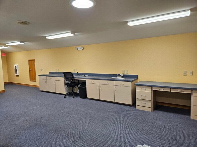 More Photos Of 2459 Emerald Pl, Greenville Medical For Sale