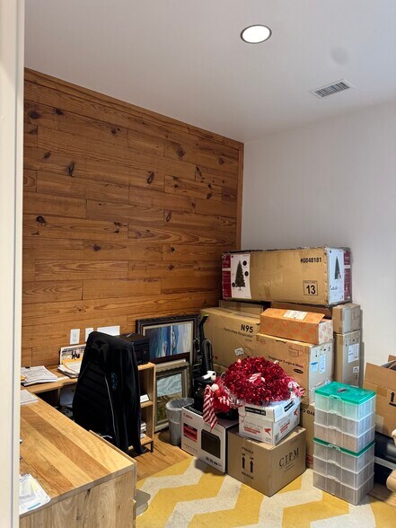 More Photos Of 4319 Camp Bowie Blvd, Fort Worth Medical For Sale