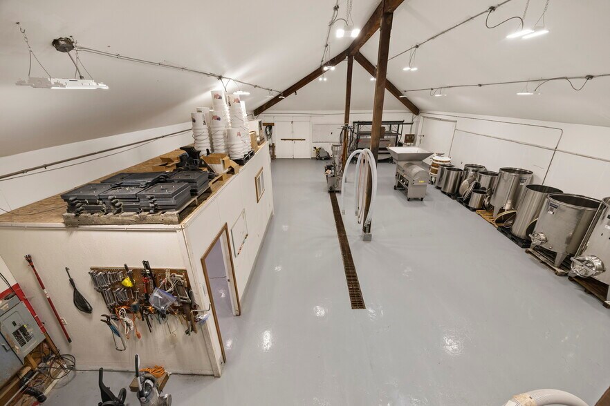 More Photos Of 4290 Mt Baker hwy, Everson Winery Vineyard For Sale