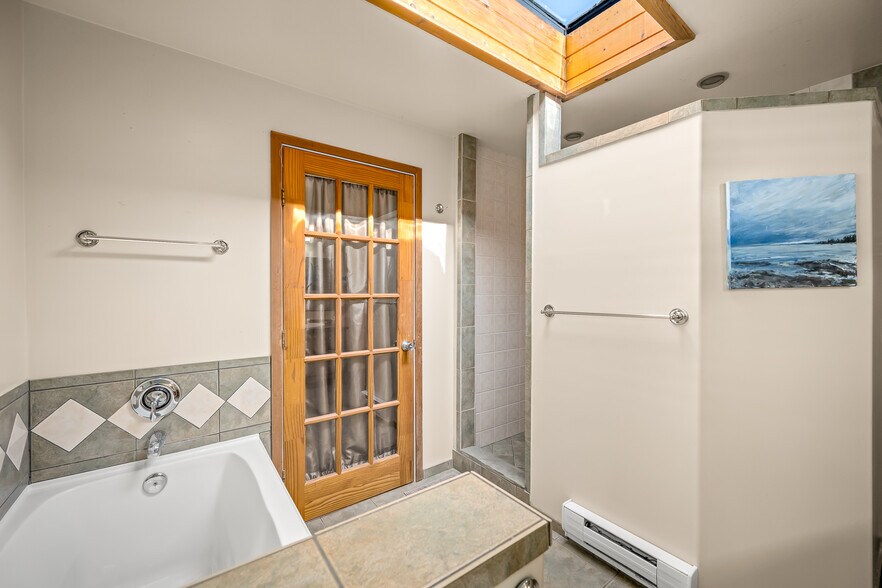 More Photos Of 1885 Central Rd, Hornby Island Land For Sale