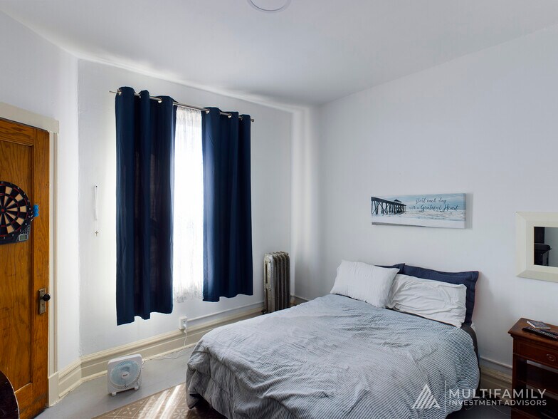 More Photos Of 1601 W Garfield Blvd, Chicago Apartments For Sale