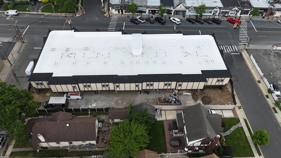More Photos Of 43-61 Covert Avenue, Floral Park General Retail For Lease