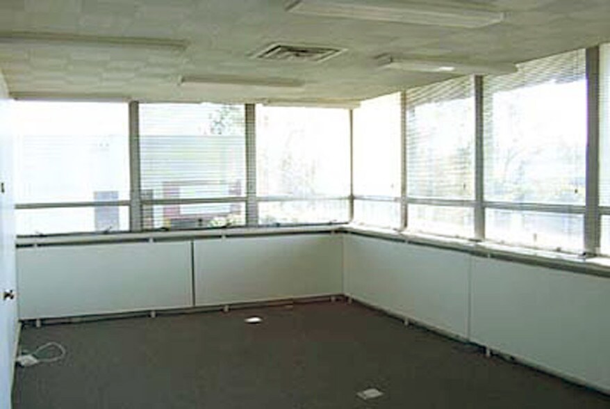 More Photos Of 1648 Gilbreth Rd, Burlingame Office For Lease