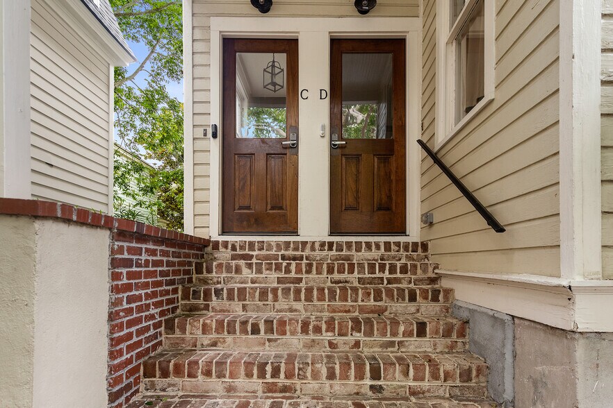 More Photos Of 196 Rutledge Ave, Charleston Specialty For Sale