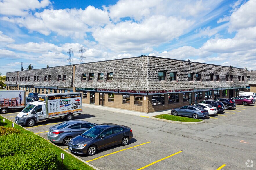 More Photos Of 2000 Thurston Dr, Ottawa Warehouse For Lease