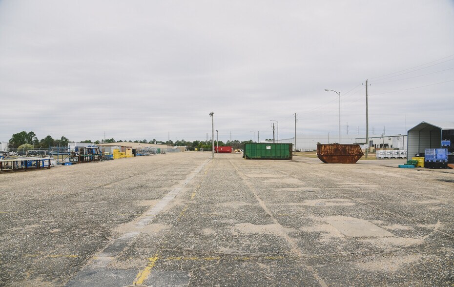 More Photos Of 2760 Gunter Park Dr, Montgomery Manufacturing For Sale