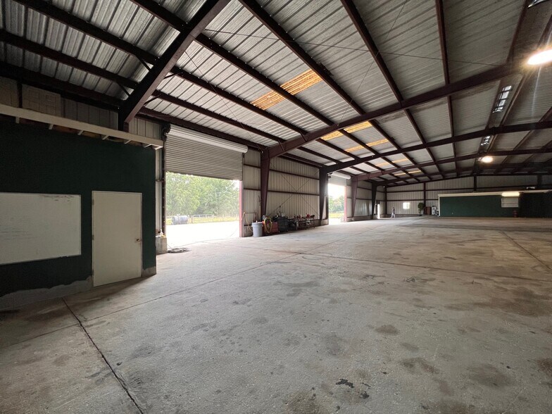 More Photos Of 17340 Parrish Grove, Dade City Industrial For Sale