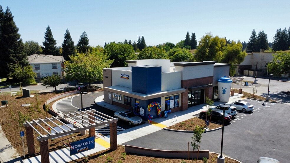 More Photos Of 1561 Corporate way, Sacramento General Retail For Lease