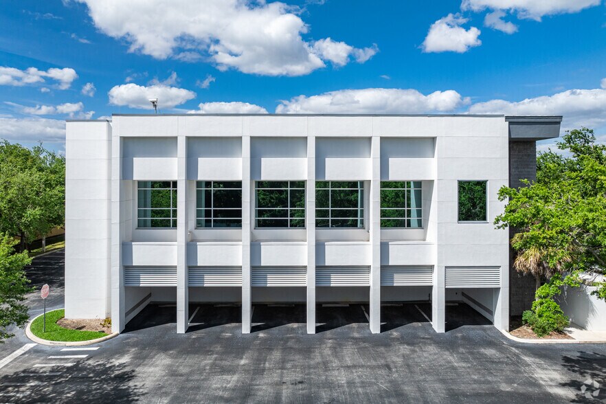 More Photos Of 28930 Trails Edge Blvd, Bonita Springs Medical For Lease