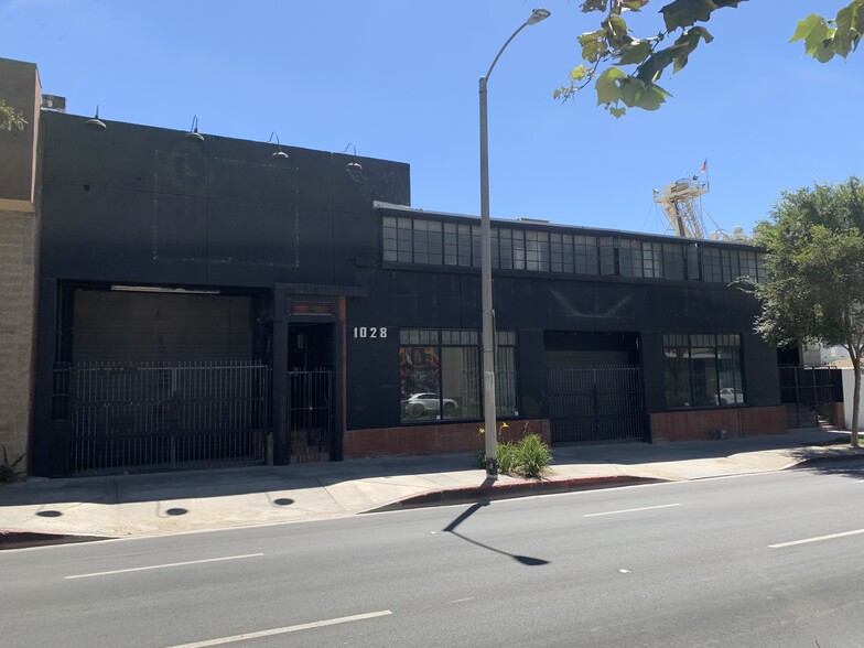 Primary Photo Of 1020 N La Brea Ave, Los Angeles Warehouse For Lease