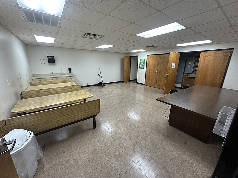 More Photos Of 1405 Deborah Herman Rd SW, Conover Warehouse For Lease