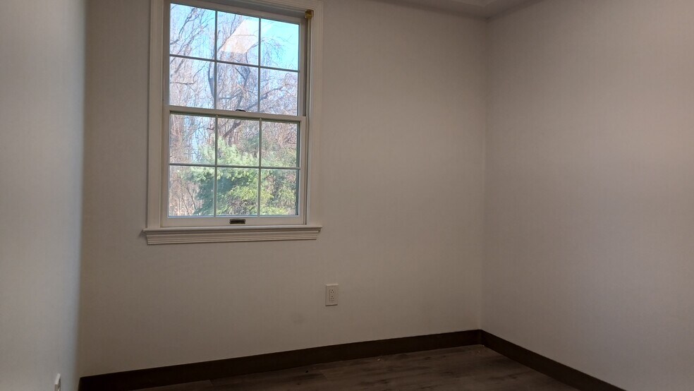 More Photos Of 731 Walker Rd, Great Falls Medical For Sale