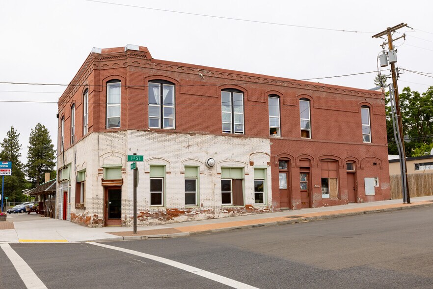 More Photos Of 100 Main St, Moro Specialty For Sale