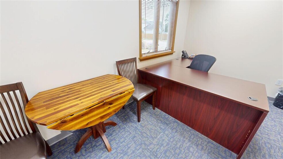 More Photos Of 213 E 41st St, Erie Office For Sale