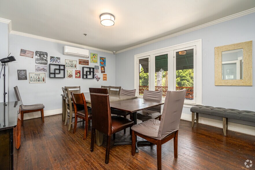 More Photos Of 755 S Hobart Blvd, Los Angeles Storefront Retail Office For Lease