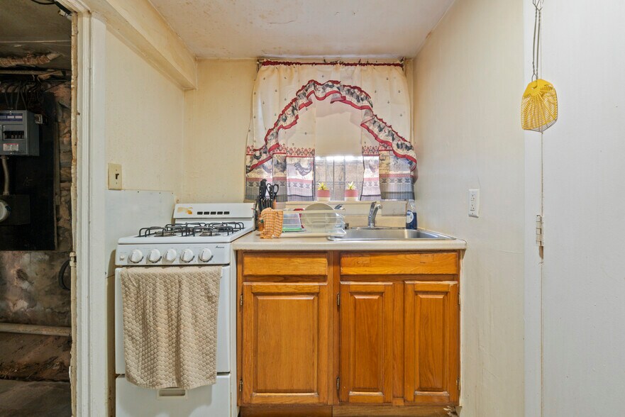 More Photos Of 3211 Guilford Ave, Baltimore Apartments For Sale