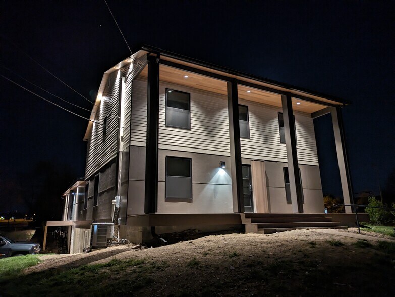 More Photos Of 83 Dutilh Rd, Cranberry Twp Office For Lease