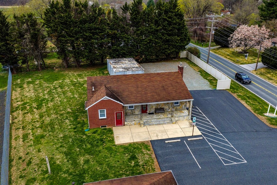 More Photos Of 1379 W Jarrettsville Rd, Forest Hill Office For Sale