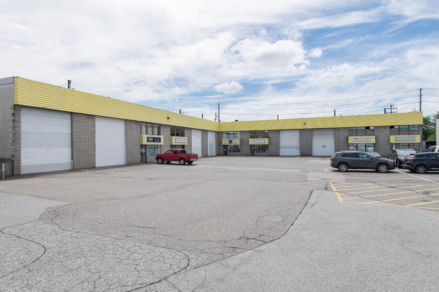 More Photos Of 20560 Langley Byp, Langley Showroom For Lease