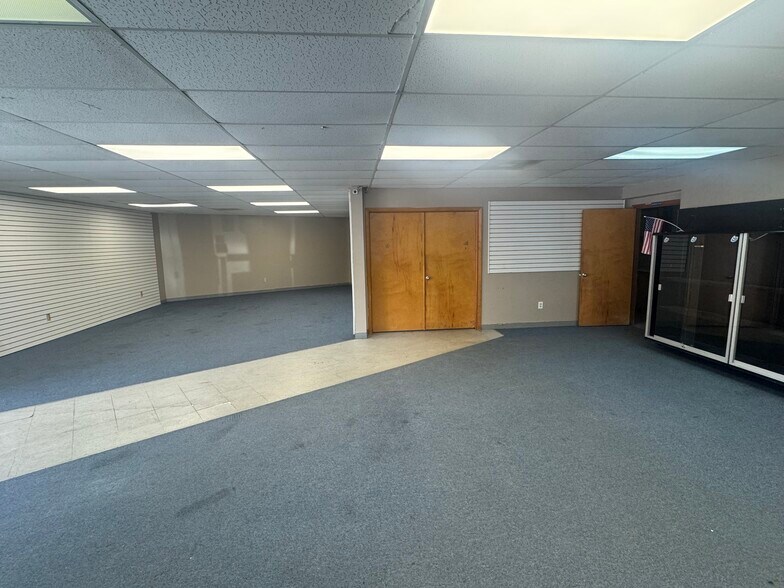 More Photos Of 6399 Haines Rd, Saint Petersburg Freestanding For Lease