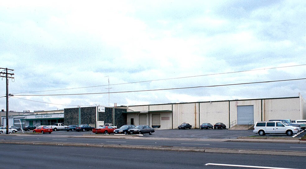 More Photos Of 4320 Roseville Rd, North Highlands Warehouse For Sale