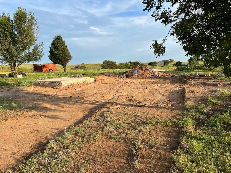 More Photos Of 10807 N 1960 Rd, Elk City Land For Sale