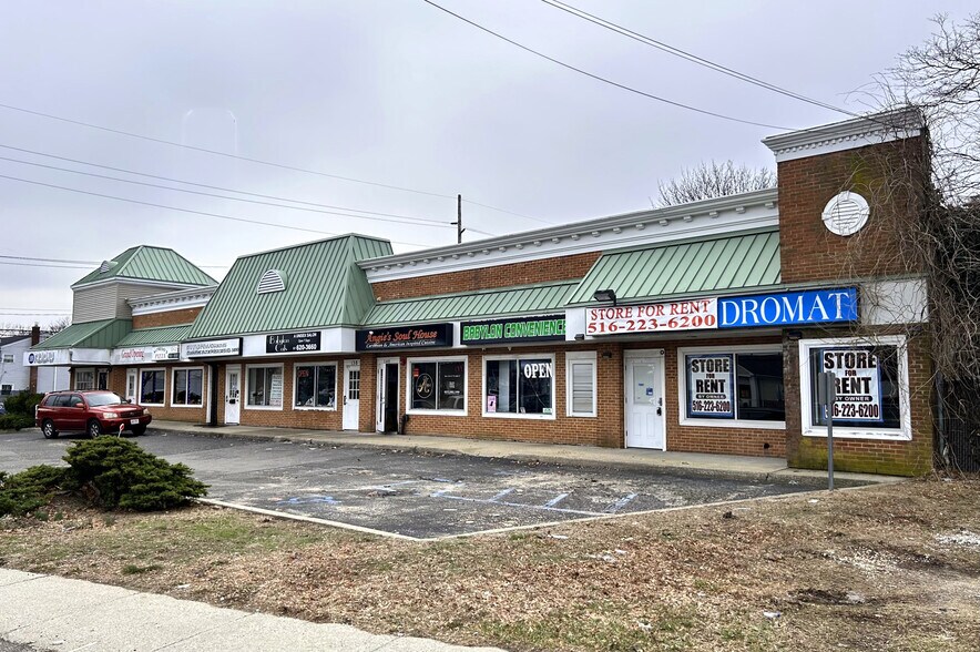 Primary Photo Of 130-144 Route 109, West Babylon General Retail For Lease