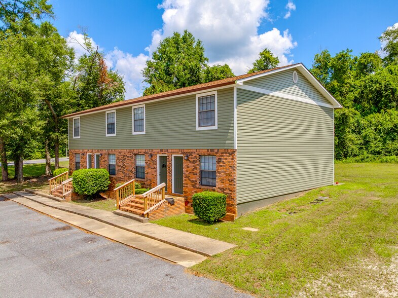 More Photos Of 3034 Jefferson St, Marianna Apartments For Sale