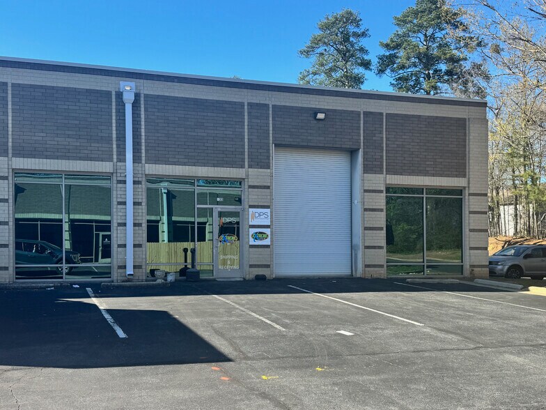 More Photos Of 881 Franklin Rd, Marietta Light Distribution For Lease