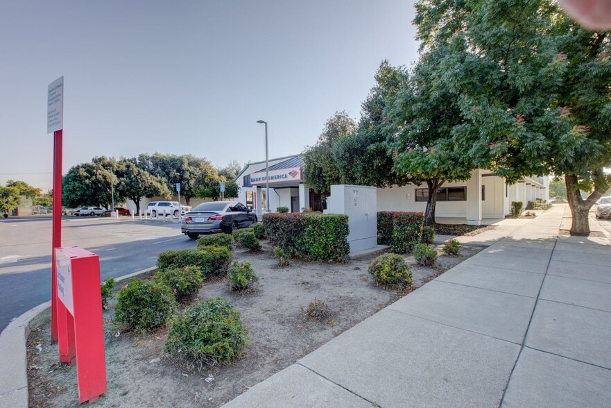 More Photos Of 407 N Wilson Way, Stockton Bank For Sale