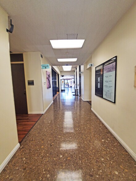 More Photos Of 323 N Prairie Ave, Inglewood Medical For Lease